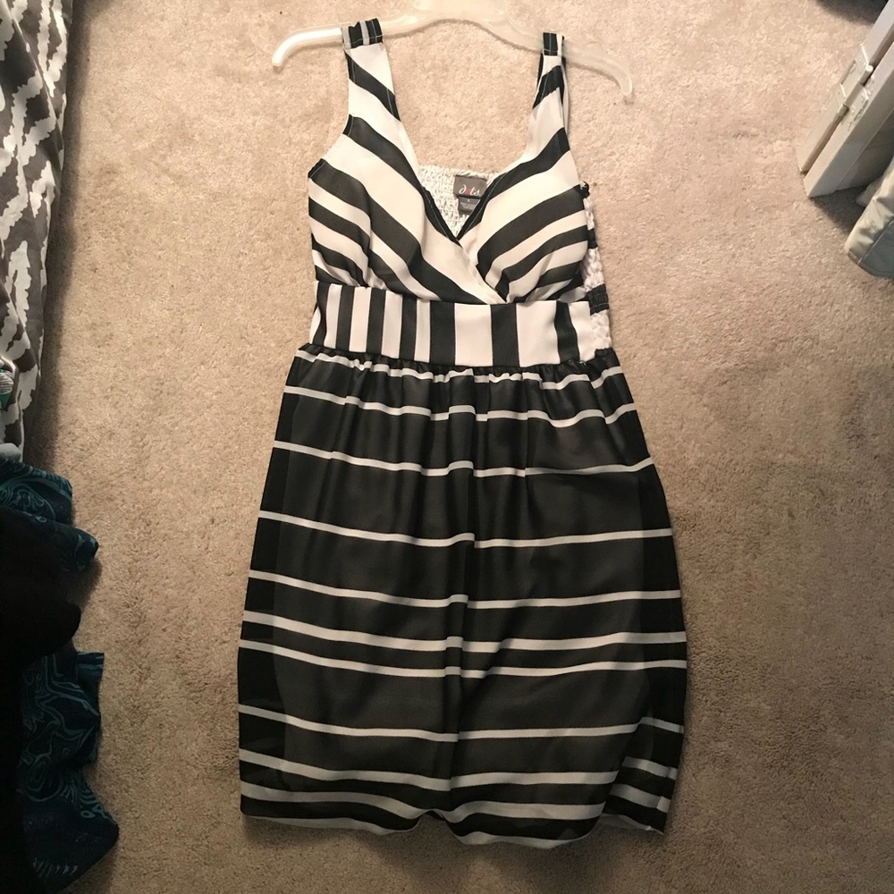 Black and white tunic